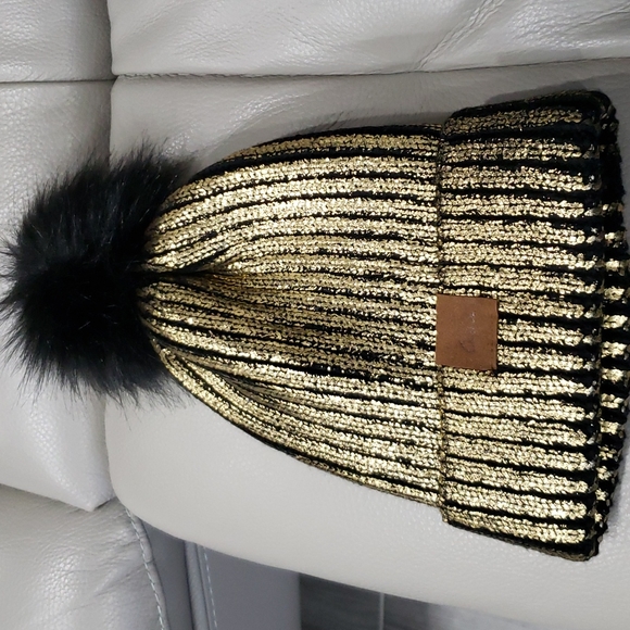 Gold/Black Pom Pom Winter Hat - Picture 8 of 8